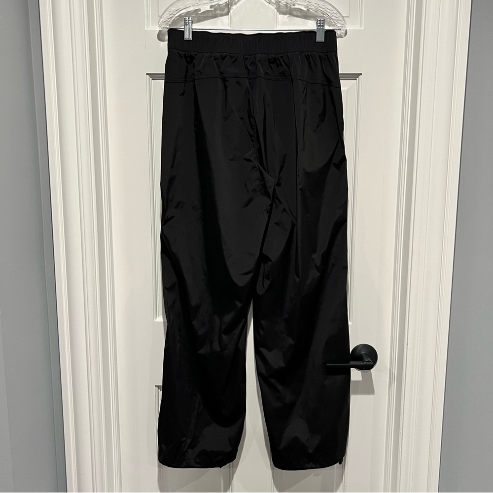 Athleta Rise Pant Black Small Relaxed Fit Track Pants Mid Rise Bungee Hem - Picture 6 of 10